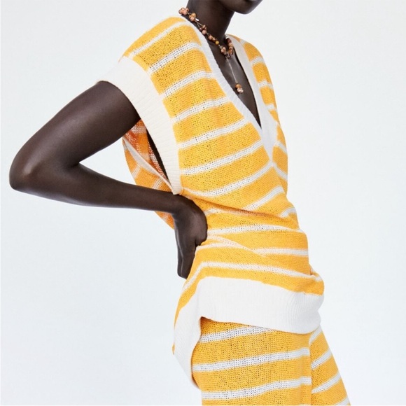 Zara Yellow and White Striped Knit Rustic Vest Size S NWT - Picture 14 of 14